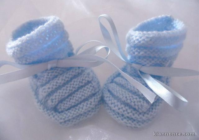  Tricot bébé chaussons bleus naissance  