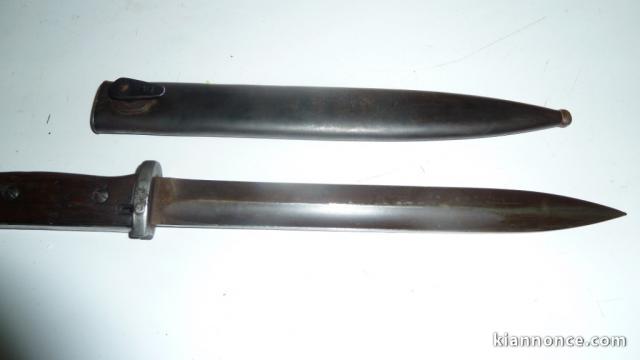 Je vends cette bayonette allemand Mauser, 42cof, origine