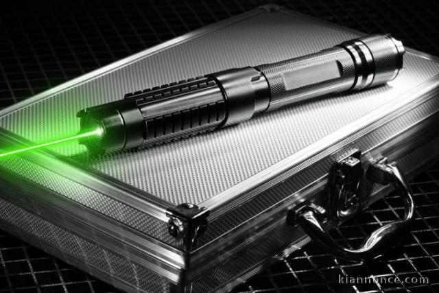 Professionnel 10000mW Laser Puissant Vert Pas Cher