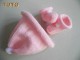 Explications tricot bébé, bonnet chaussons roses pompons