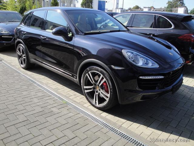 PORSCHE CAYENNE TURBO 