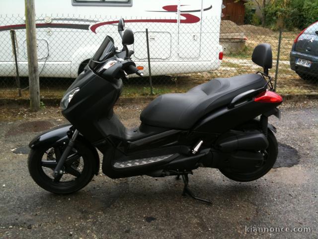 X MAX 125 2007,TBE 6000 KM