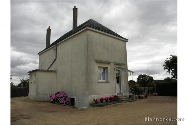 Maison au calme à Cravant les coteaux