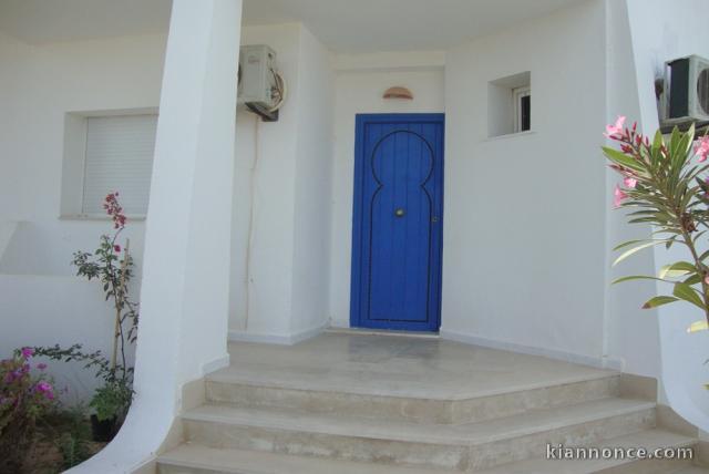 RÉSIDENCE LES PALMIERS A1APPARTEMENT AGHIR Djerba Tunisie