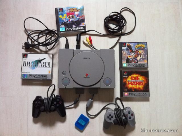 CONSOLE PS1 (PLAYSTATION 1) + 2 MANETTES + JEUX