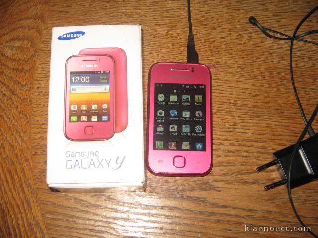 galaxy Y  samsung  rose  debloké