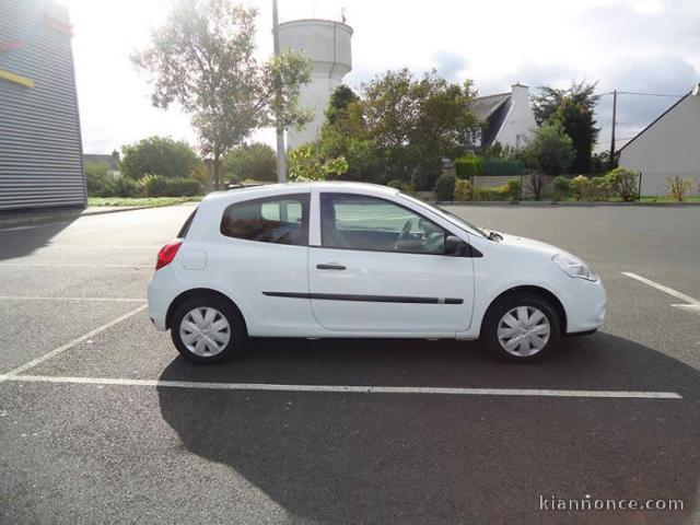 RENAULT CLIO III DCI en bon etat