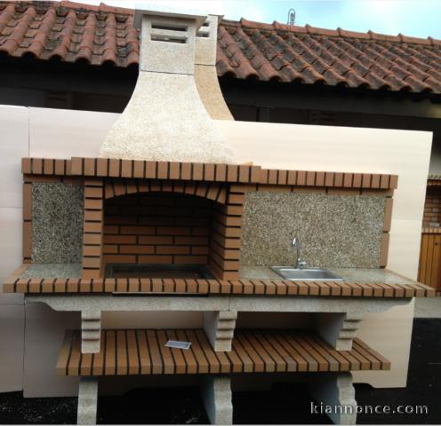 BARBECUE EN BRIQUE ET GRANIT FF REF 101