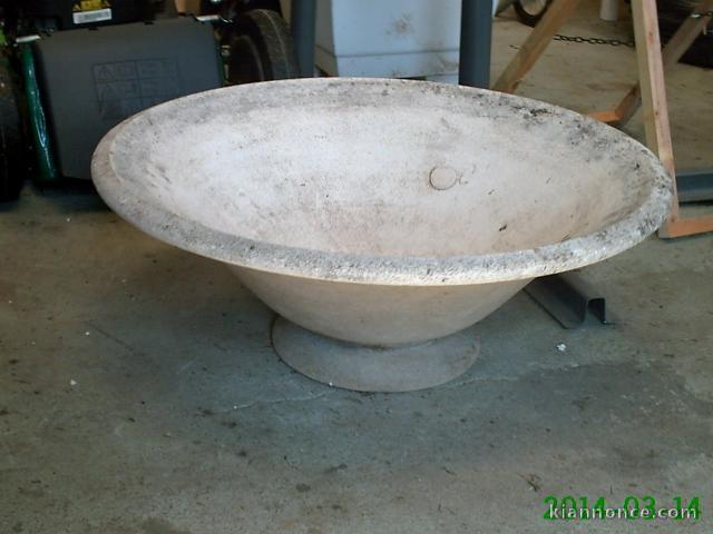 vasque en ciment  brut