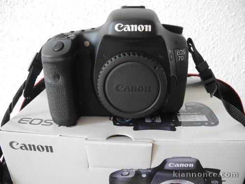 Canon EOS 7D Actuellement 41000 clics.