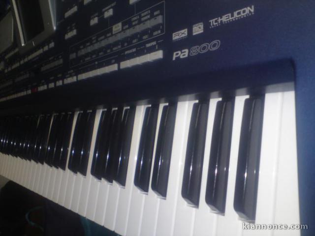 Clavier Oriental Pa800 &Micro Chant