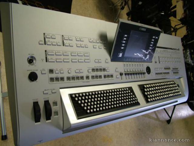 YAMAHA TYROS 4 - Clavier accordéon bouton