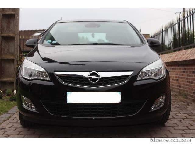 Donne opel astra 1.7 cdti 110 ch fap cosmo