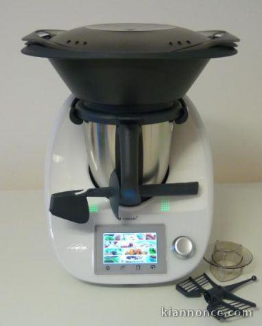 Thermomix tm5 en très bon état 