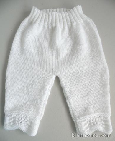 Pantalon blanc bébé tricot laine 