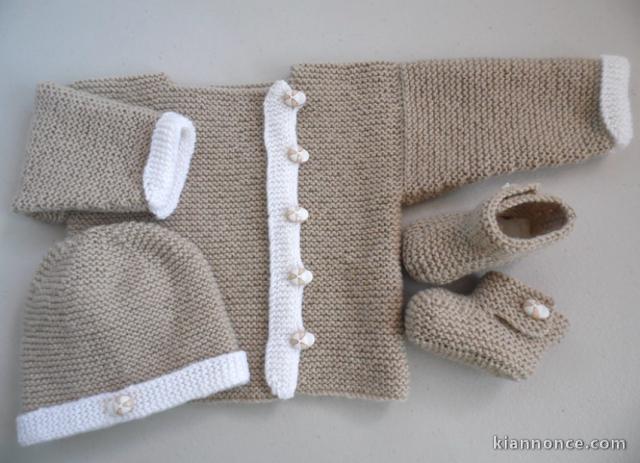 Vêtement bébé trousseau naissance