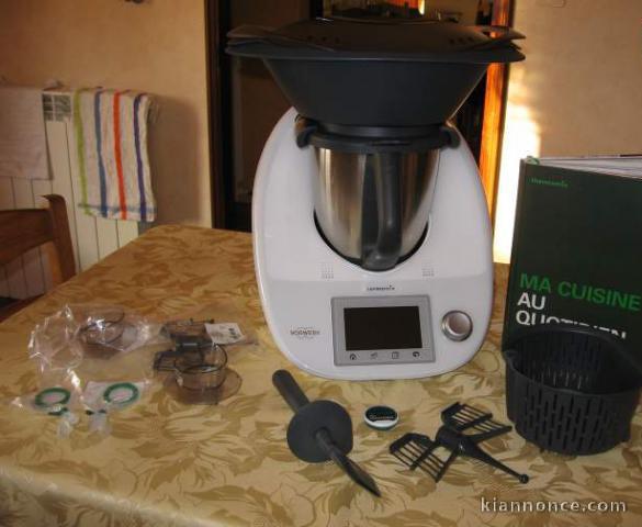 Thermomix tm5 très bon état