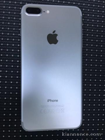 Vend mon IPhone 6s  blanc 32go officiellement débloqué tout opér.