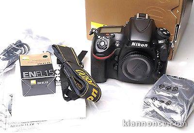 NIKON D800 encore sous garantie