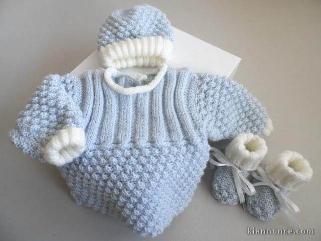 Trousseau BLEU AZUR et ECRU 3pièces, tricot bébé