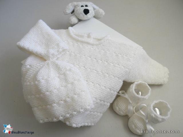 Tricot layette bb fait main, brassière, bonnet, chaussons, béguin