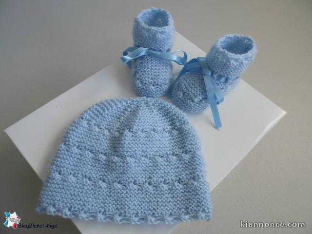 Tricot layette bb fait main, bonnet et chaussons