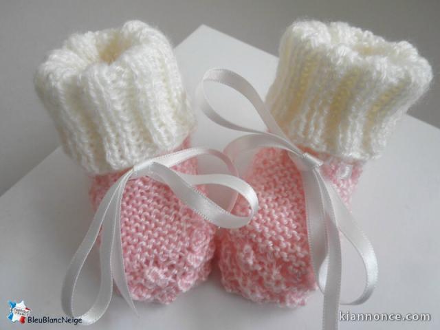 Tricot layette bb fait main chaussons