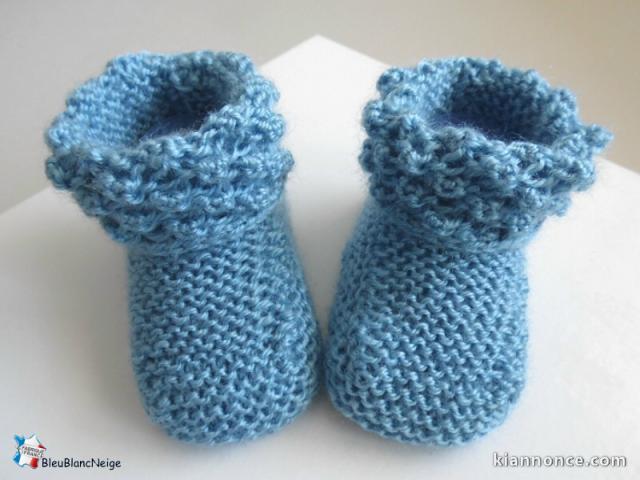 Tricot layette bb fait main chaussons