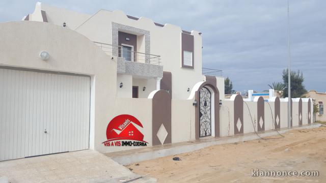 VILLA NEUVE MISE EN VENTE A LA ZONE TOURISTIQUE DJERBA MIDOUN