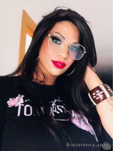 DISPO NOW JOLIE TRANS PRÈTE À SE FAIRE DÉFONCER WHATSUP0756881928