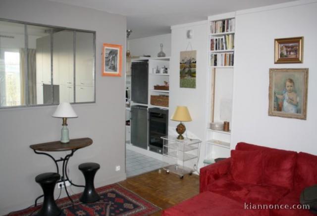 Mon appatement est Rue Damrémont 75018 Paris