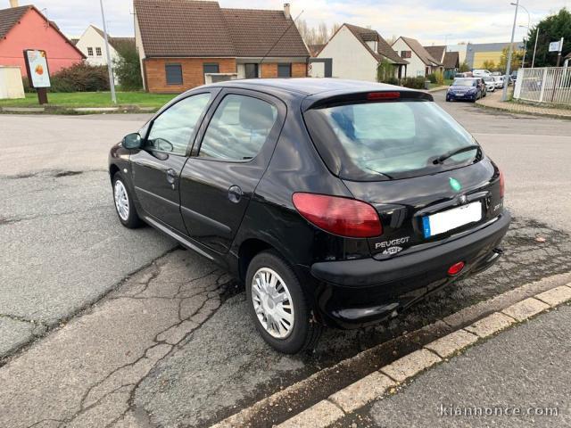 Peugeot 206 1.4 HDI 70CV XR 