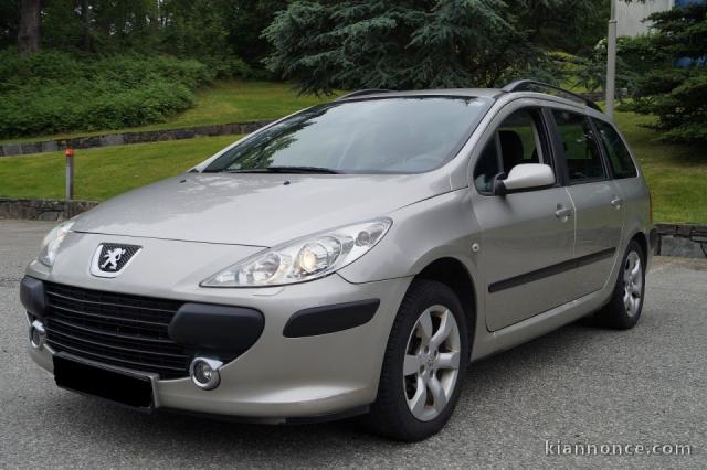 Peugeot 307 1,6 hdi 110 finition sport pack 5 portes.