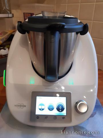 Thermomix TM5 en très bon état avec garantie 