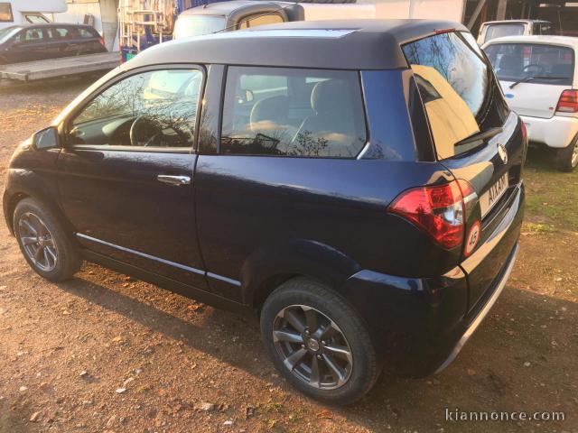 Voiture sans permis Aixam Crossline Diesel