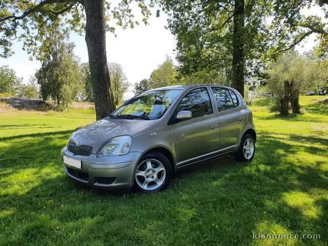 Toyota Yaris 1.3. Automatique année 2005,72600kms