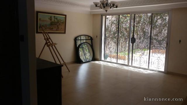 VENTE VILLA DE 250M² A BOUSKOURA