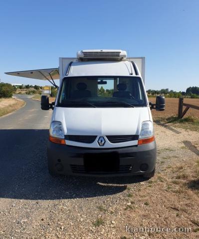 Camion magasin renault master