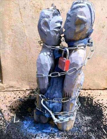 Grand Maitre Medium Marabout Puissant Vaudou Sorcier du Ciel