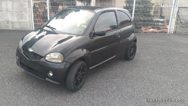 Voiture sans permis AIXAM 2005