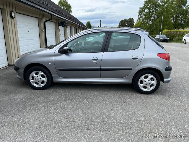 Peugeot 206 2.0 HDI 90cv 5p