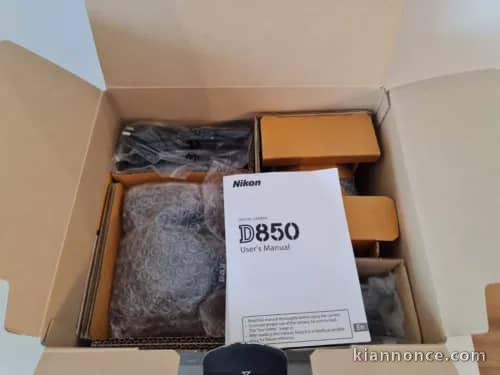 Nikon D850 Digital SLR + 24-120mm VR Lens - Wie Neu