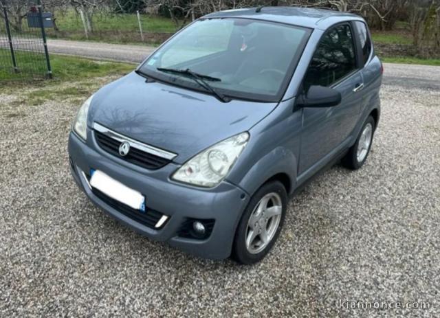 Voiture sans permis aixam idéal pour jeune conducteur 