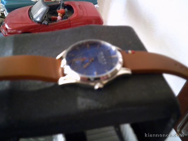 une  montre  maty  état  neuve