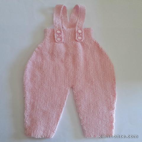 Salopette pantalon tricot bébé layette tricotée main OPLA