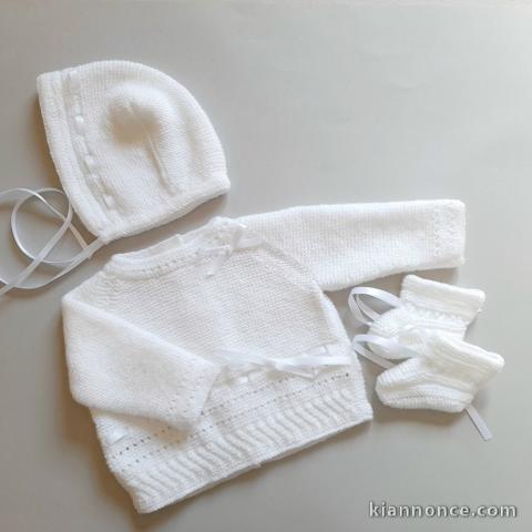 Ensemble tricot bébé modèle layette tricoté main sur OPLA