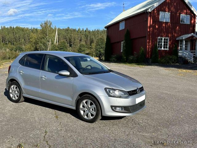VOLKSWAGEN POLO 1.2L ESSENCE 60cv