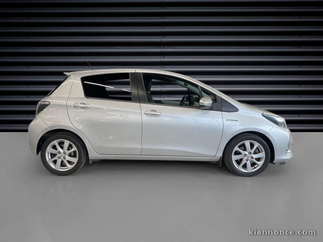 Toyota Yaris HYBRIDE/1.5 75HP/FAIBLE KM
