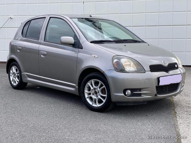 Toyota yaris 68ch essence,manuelle