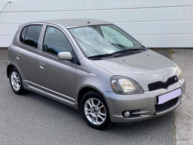 Toyota yaris 68ch essence,manuelle